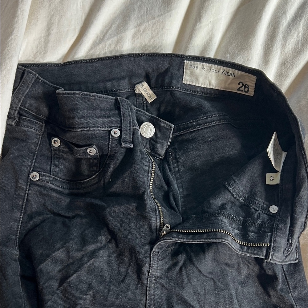 Women’s Black Jeans